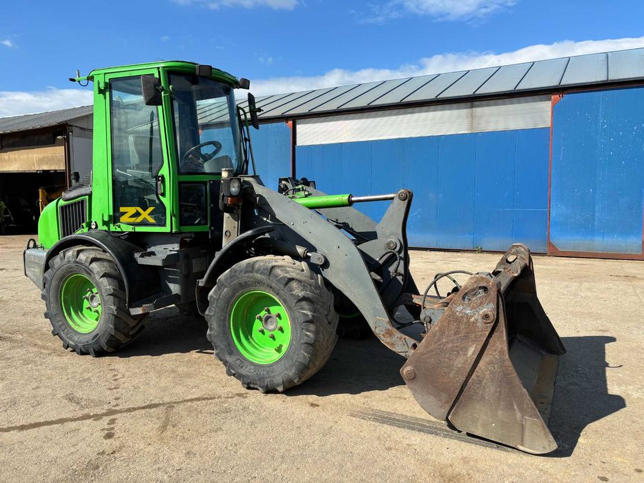 Incarcator frontal JCB 409ZX, 6 tone, 2003