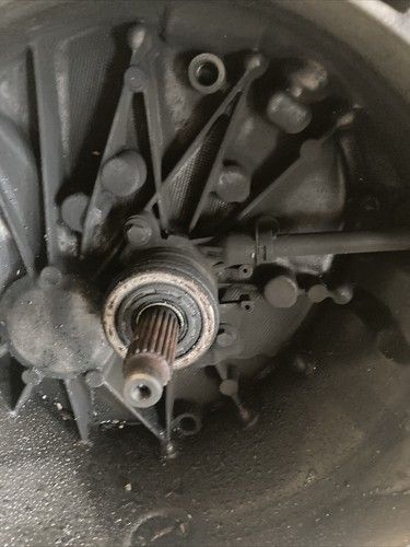 Ръчна скоростна кутия 6 степенна за Nissan Qashqai 2.0 бензин (2010) 32010JD200