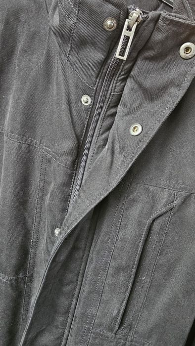 Продам демисезонную куртку