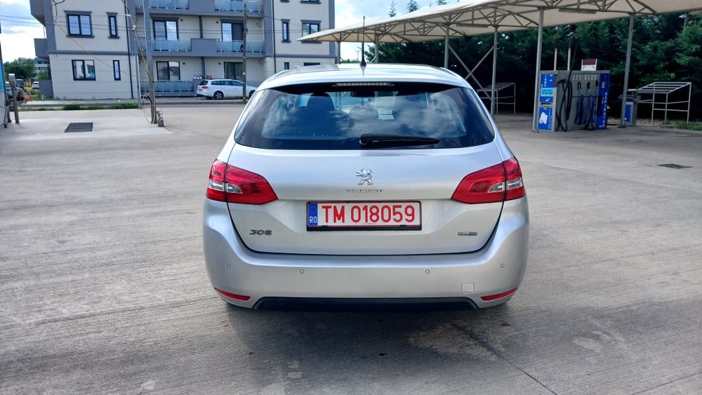 Peugeot 308 1.6 BLUEHDI 120 Cp**2016**Euro 6**Navigatie**Super dotari **Consum 4,5L/100km**Stare f buna**