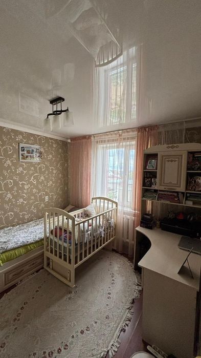 Продам 3х ком квартиру район Байтерек.