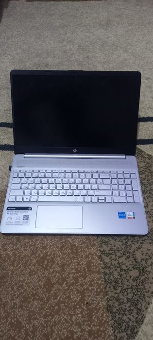 HP noutbok sotilad. Holati yangi.i  kami bor. Bomus mishka kovrik