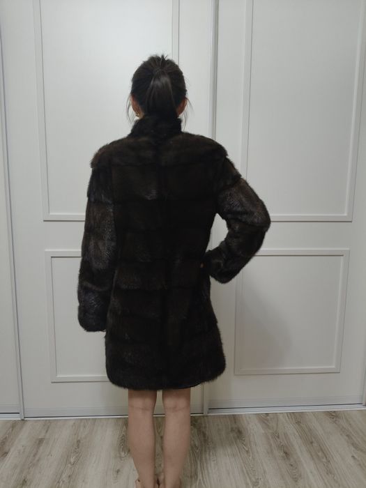 Продам шубу поперечка