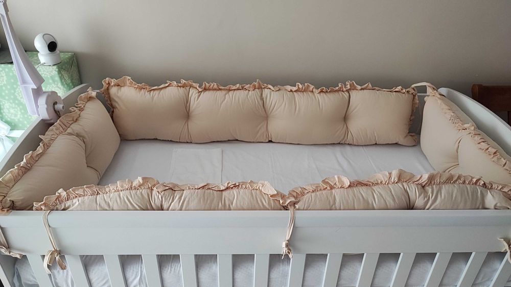 Обиколник за креватче