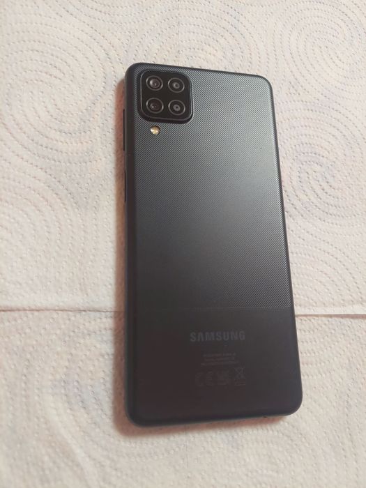 Vând Samsung A12