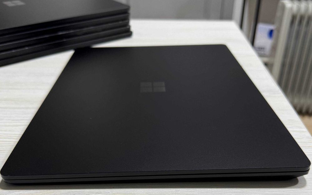 Microsoft Surface Laptop 4 15" 2K Сенсор core i7-1185G7 16GB/512GB