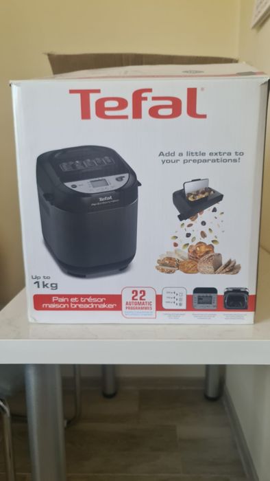 Vând mașină de pâine
