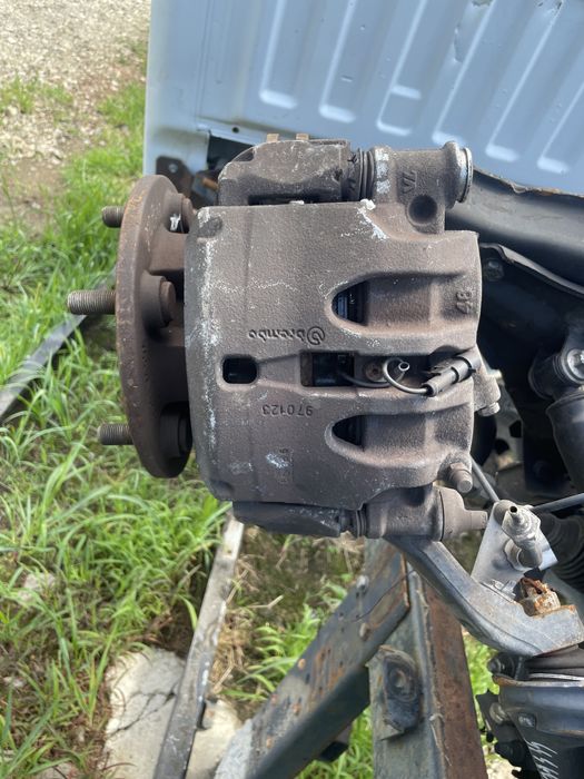 Etrier Nissan Atleon Cabstar