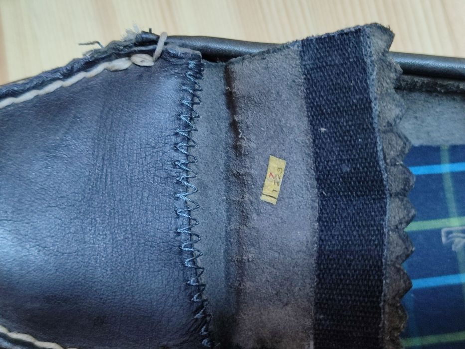 Лоферы кожаные новые продаем