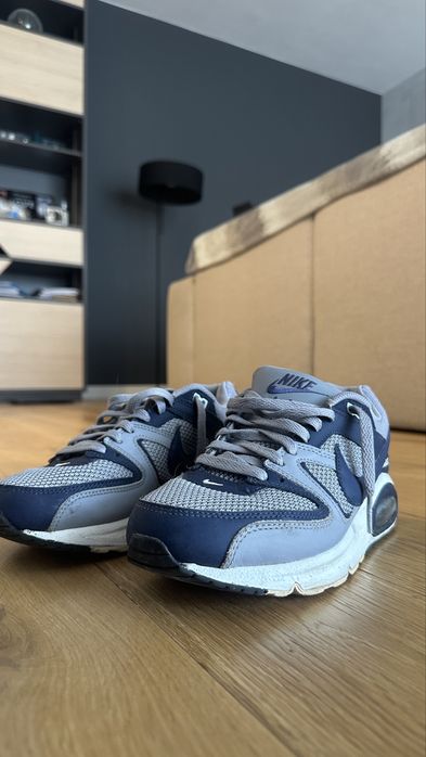 Nike Air Max Command – originali – mărimea 42 – stare bună