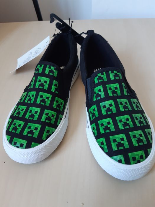 Нови обувки H&M, номер 31