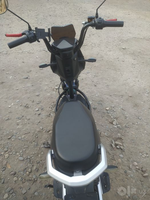 Skuter yaxshi 25 ga chiqadi mini 12 yoshdan 14 yoshgacha