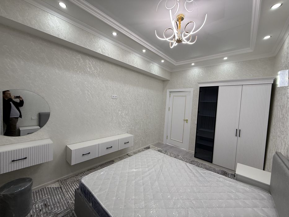 Продаётся 4-комнатная квартира