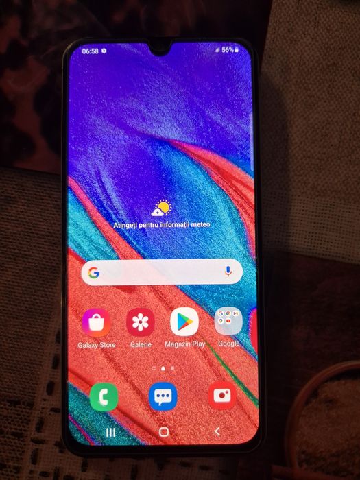 Samsung A40 cu cutie