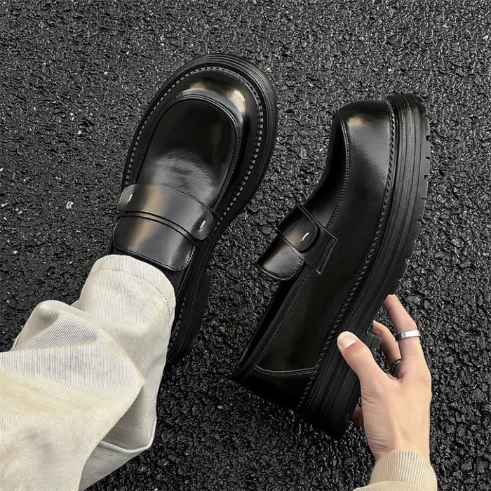 Кожаные туфли лоферы