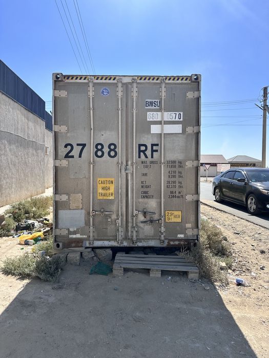 Морозилный холодильный рефконтейнер