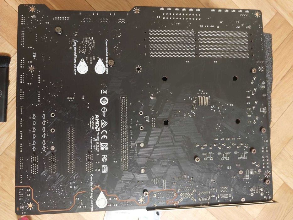 AMD Ryzen 9 5900X + MSI X570 Gaming Edge Wi-Fi
