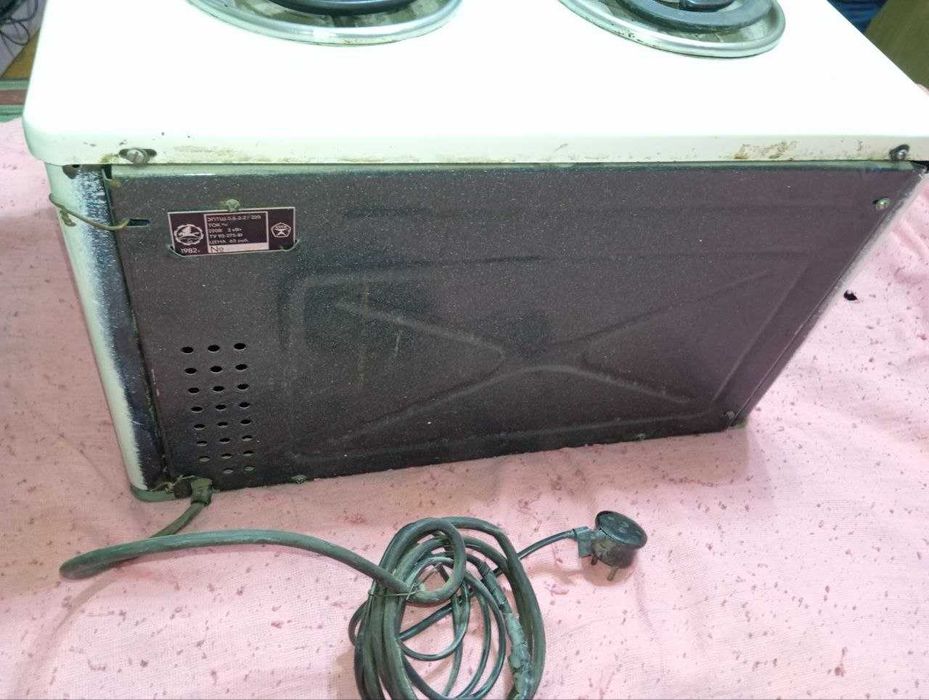 продам электрическую плитку