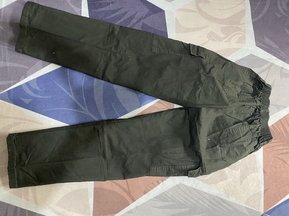 Продам джинсы мужские