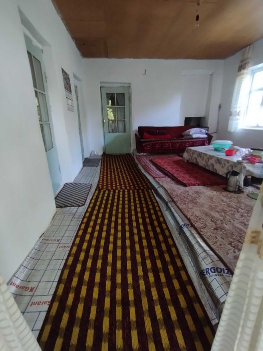 Тошкент вил бостонлик үи сотилади хужати бор 11 сотых газ свет су бор