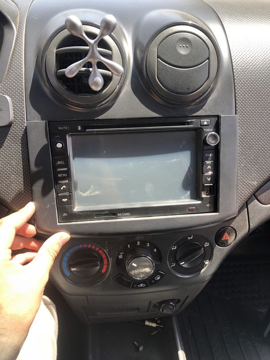 Продается автомагнитола