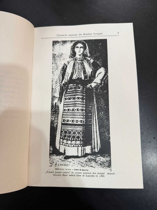 Costumele Naționale din România Întregită vol. 1+2 (1937-1940)