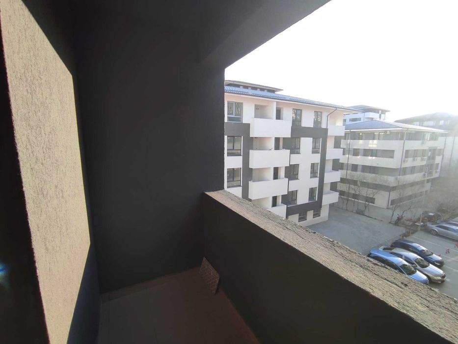 Inchiriez garsoniera Militari Residence- Str tineretului
