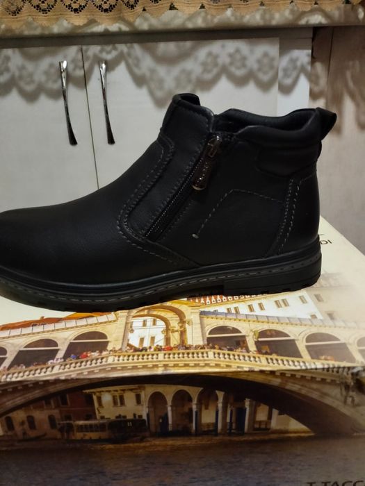 Ботинки зимние новые