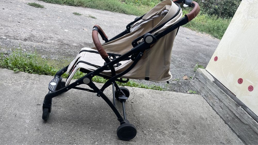 Продам коляску