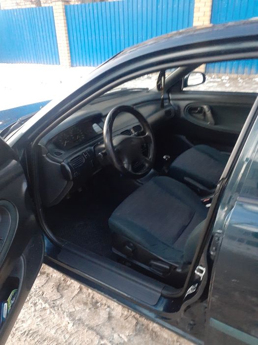 Продам машину мазда 626 кронус