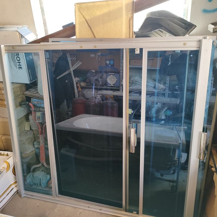 Джакузи (кабинка)