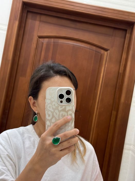 Продаю элегантный набор серебра