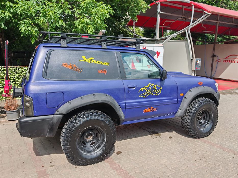 Vand Nissan Patrol Y61 2.8 diesel -Autoutilitara impozit 450 lei