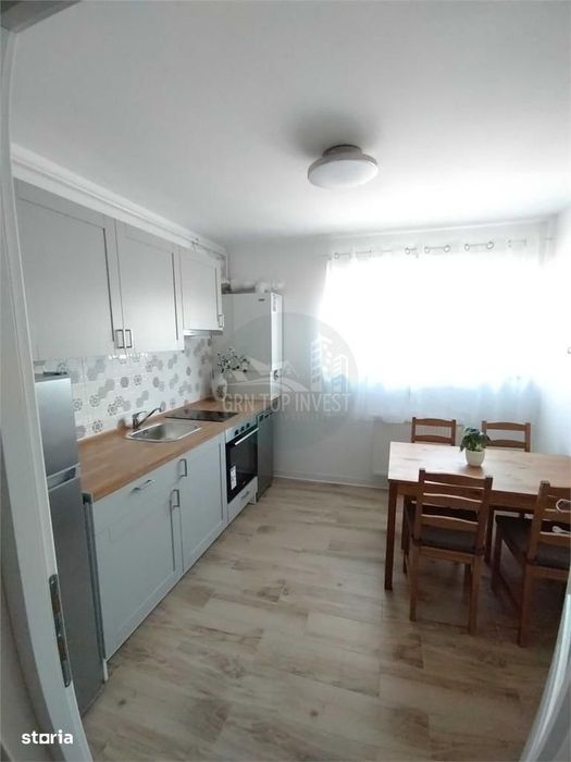 Apartament decomandat cu 2 camere zona Doamna Stanca