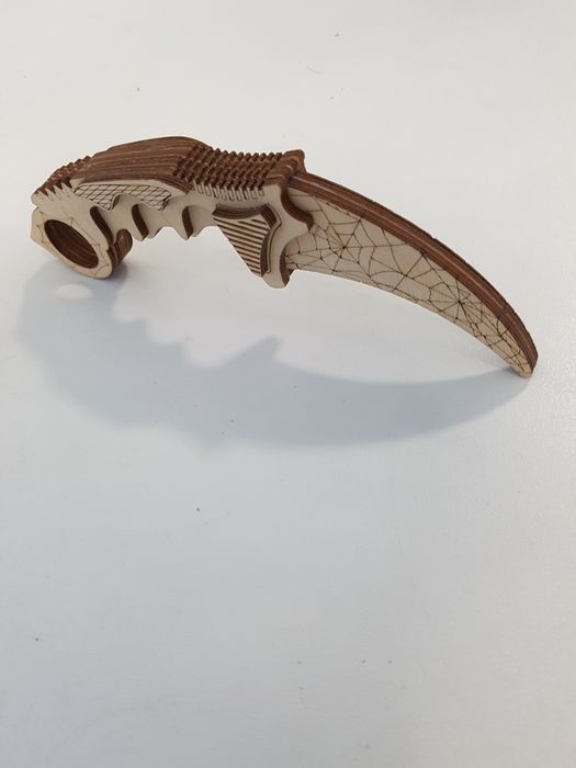 Нож керамбит деревянный из фанеры