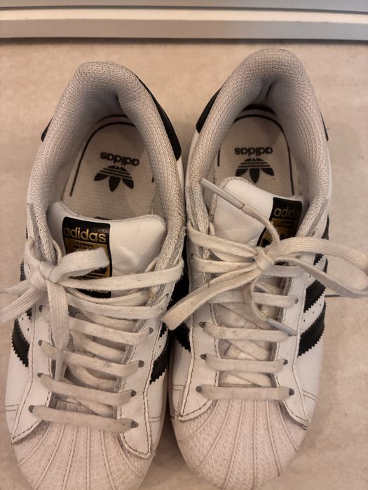 Маратонки Adidas 33 размер