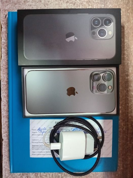 Продам iPhone 13 Pro