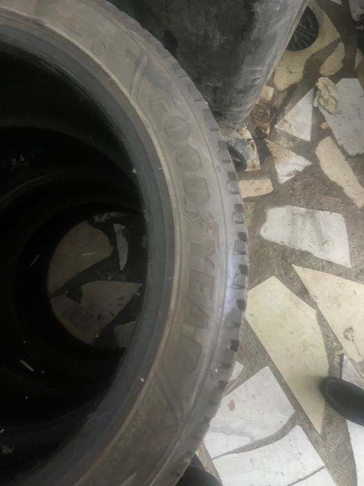 Продам зимнюю резину