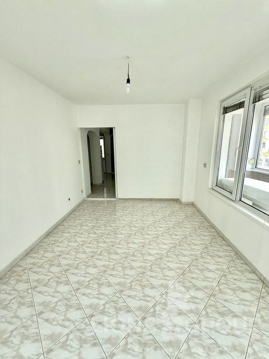 4-стаен в Варна-Цветен площ 107 цена 250000