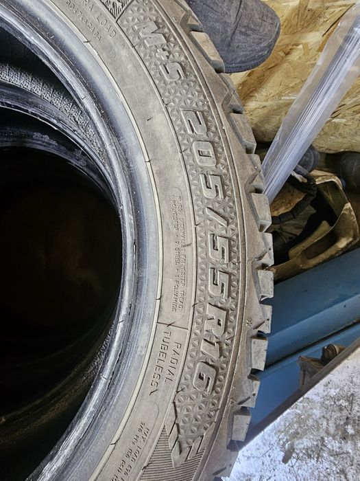 Продам резину в отличном состоянии