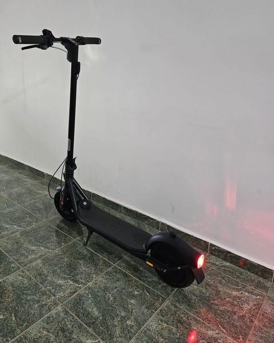 Ninebot KickScooter F2 Segway! AM NEVOIE DE BANI URGENT!!