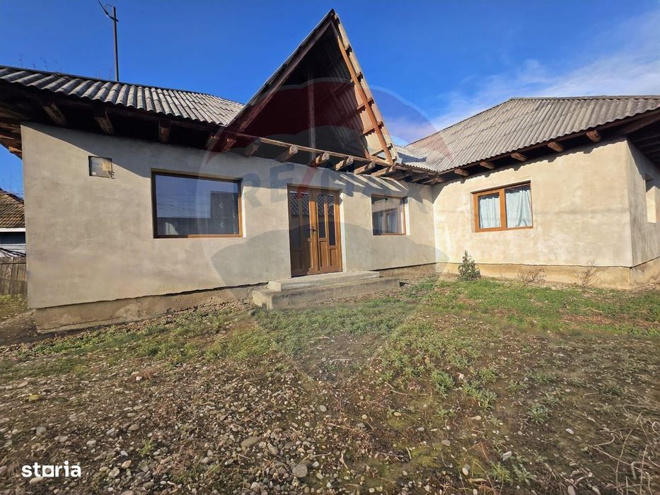 De vanzare casa solida cu teren generos si acces facil Lespezi Bacau