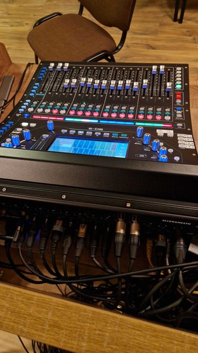 Mixer Digital Allen & Heath SQ5 / Schimb cu Wing Compact