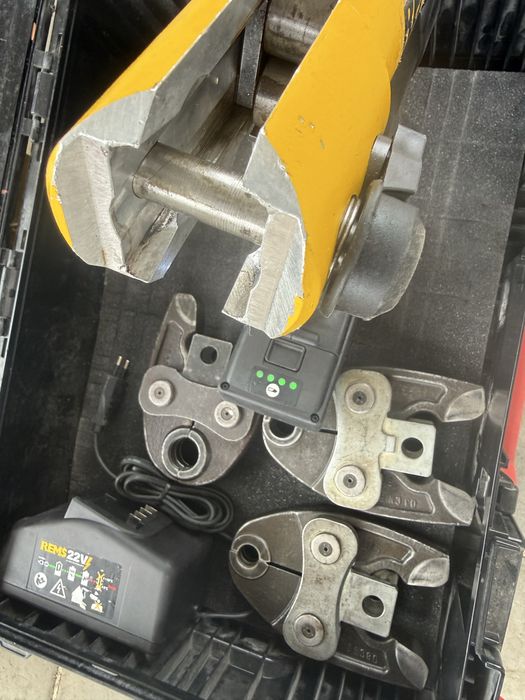 Vind Rems Akku-Press 22V ACC 2025 cu Th16,20,25