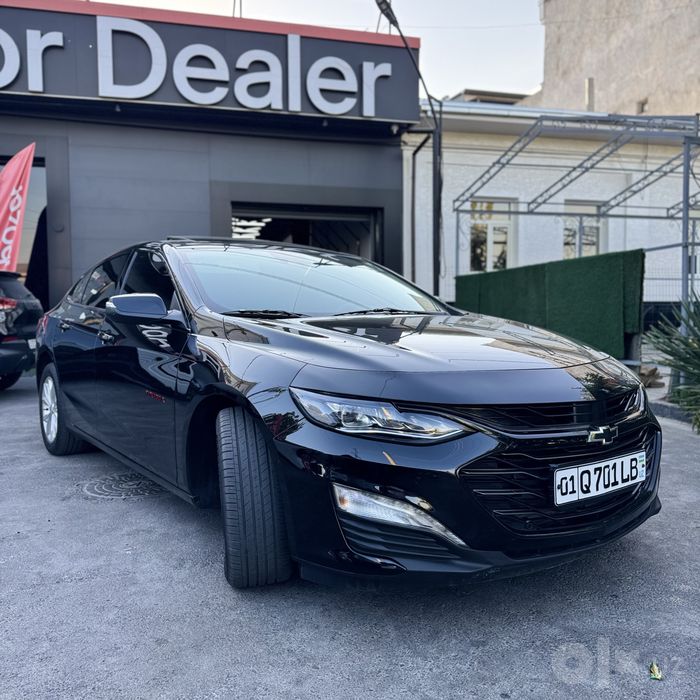 Malibu XL 2025 Qora Toza
