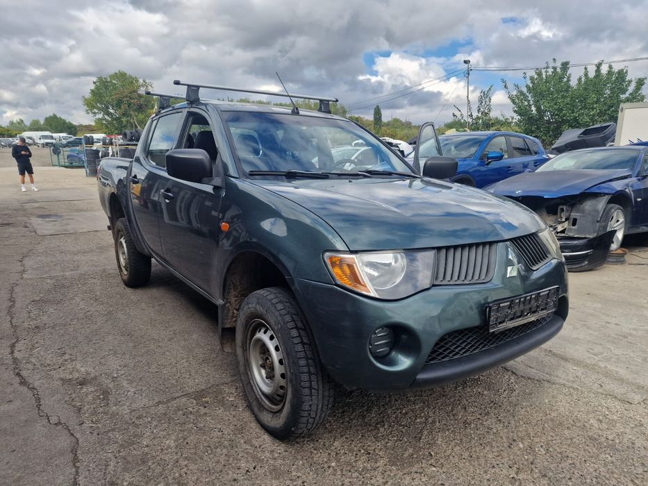 Dezmembram Mitsubishi L200 2007 4x4 2.5did