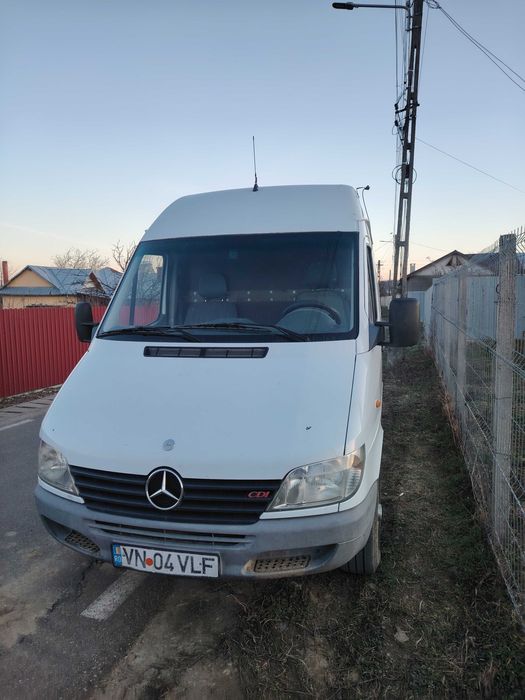 Mercedes-Benz 2.2