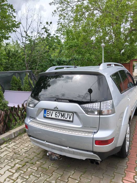 Se vinde Mitsubishi Outlander 2008 2.2 motorina