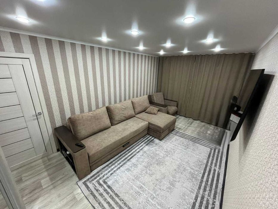 Продам 1 комнатную квартиру с ремонтом. 3этаж