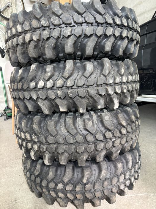 Гуми Silverstone 33/10.5/15 с джанти Mangels за Toyota, Nissan, Mitsubishi 15”6х139.7 ET-44